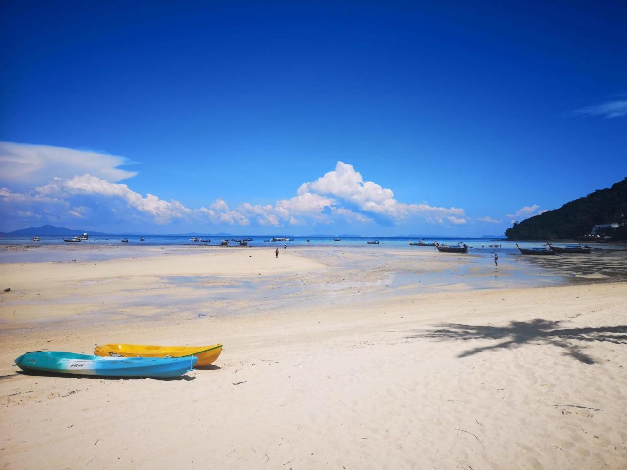 Phi Phi Ba Kao Bay Resort Exterior photo